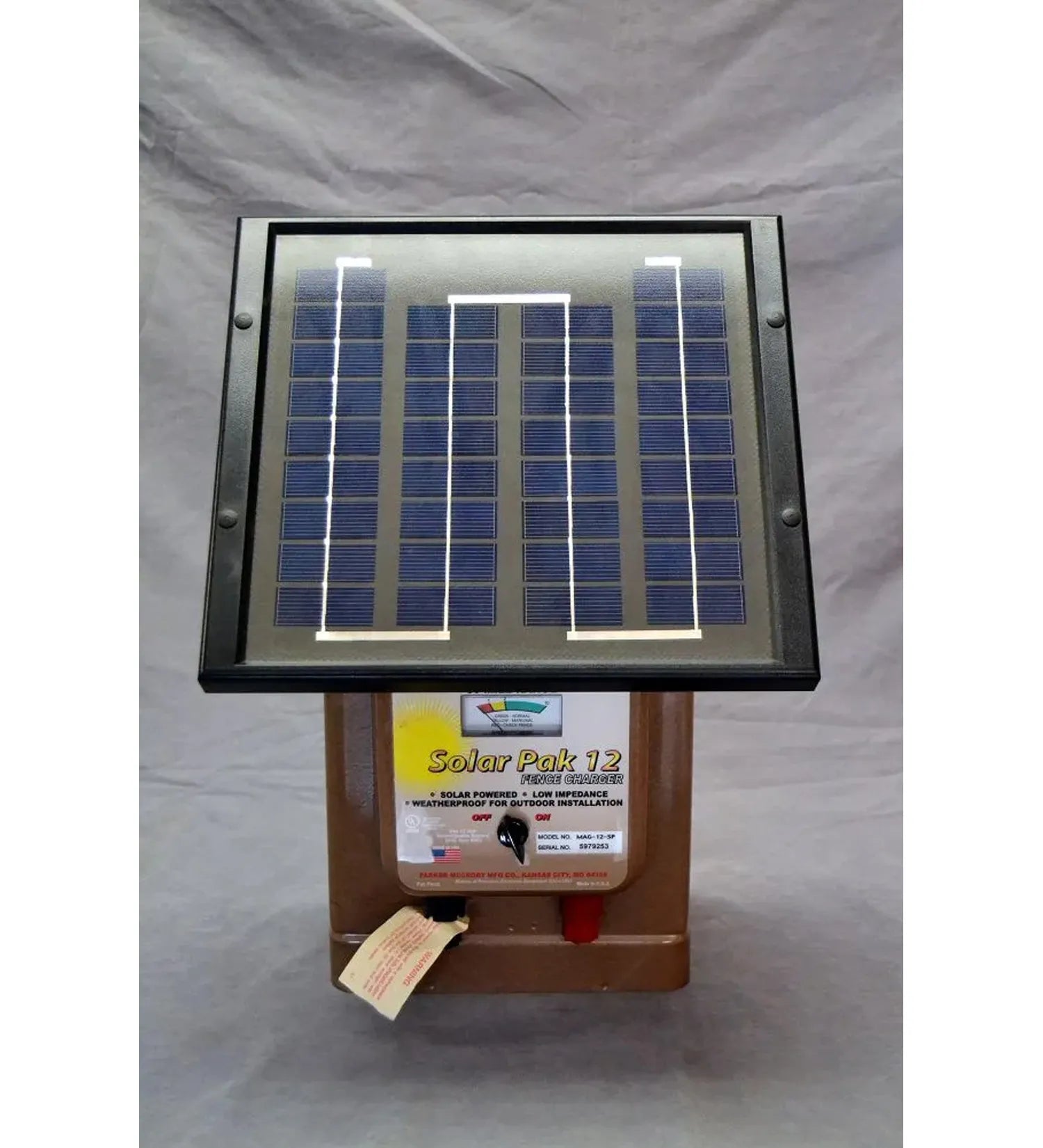 Solar Pak 12 Fence Charger-102311